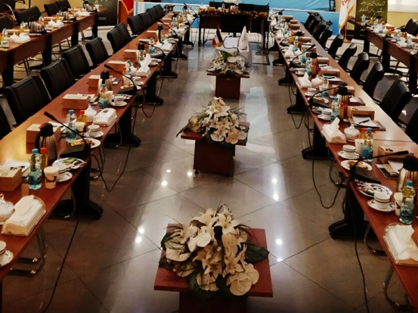 پک های پذیرایی اداری