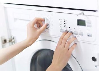 بررسی اخطار oe در ماشین لباسشویی دوو و پیچ خوردگی شلنگ