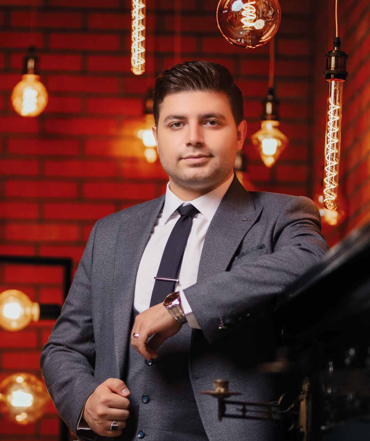 سید احسان خسروی؛ مدیر و متخصص و مشاور سئو