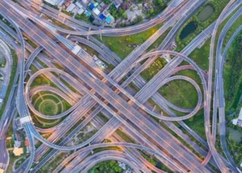 نقش عرشه و ستون در ساخت پل و تقاطع های غیرهمسطح